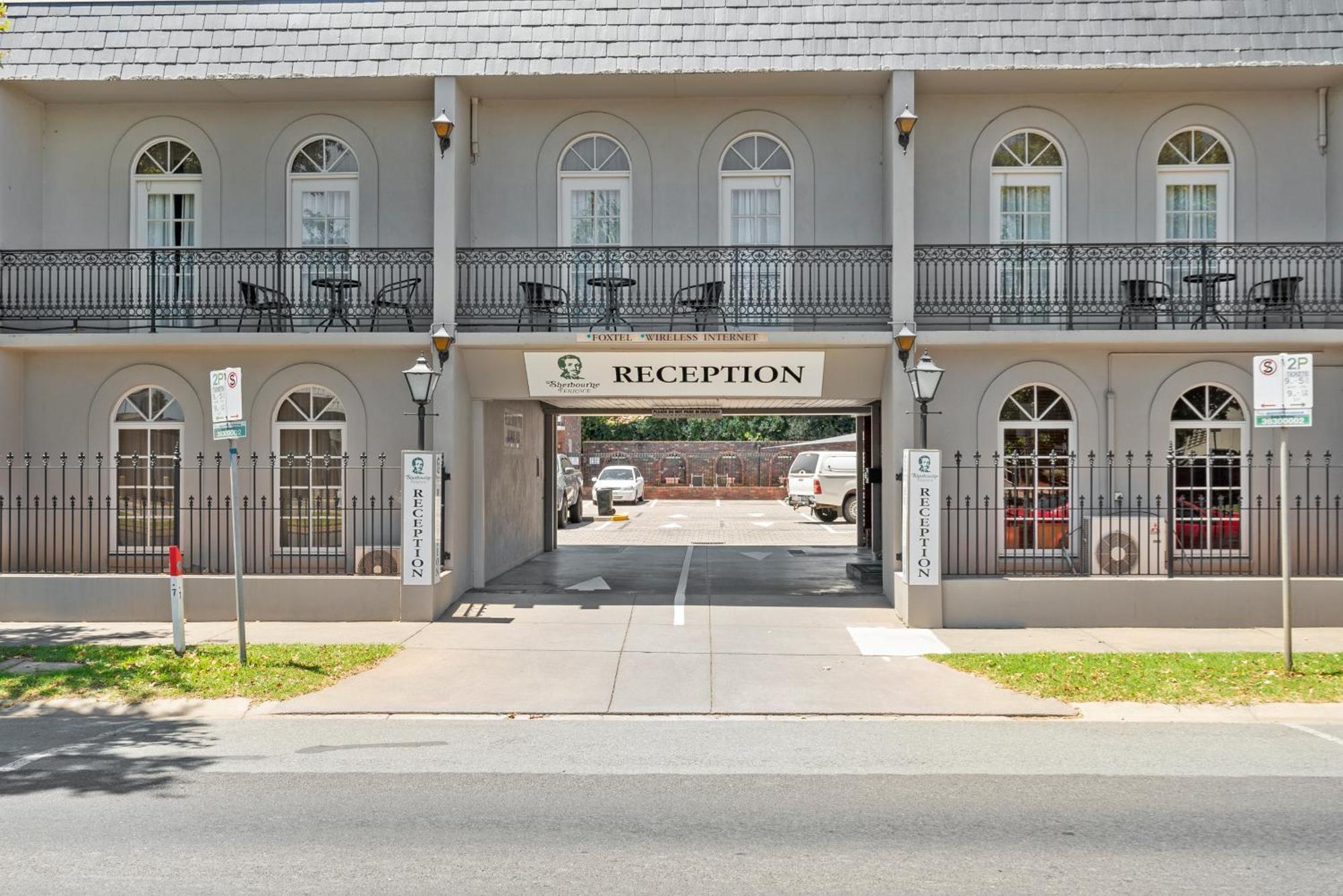 Sherbourne Terrace Hotel Shepparton Exterior photo